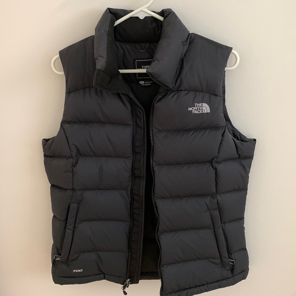 The north vest 700 women’s puffer vest size M